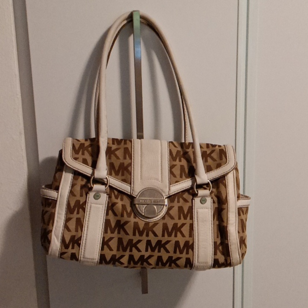 Michael Kors shoulder bag